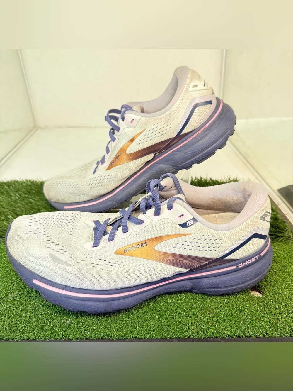 Brooks Ghost 15 Women’s SZ 10 1203801b492 Gray Running Shoes Sneakers